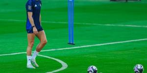 رونالدو يتصدر تشكيلة النصر الرسمية أمام الخليج
