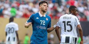 بعد الهولندي ماييرز.. المدافع البرازيلي فيريرا يوقع لموسمين مع الوداد