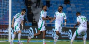 الأهلي يتغلب على الرياض بهدف توني