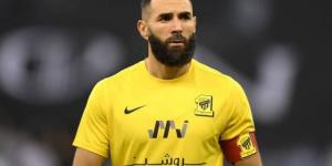 بنزيما يقود تشكيلة الاتحاد المتوقعة في كلاسيكو النصر 