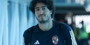الكشف عن كواليس ما حدث بين محمد هاني ومحمد معروف بلقاء الأهلي وفاركو