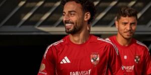 أحمد عبد القادر يعود للتدريبات الجماعية في الأهلي
