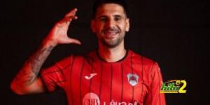 الريان القطري يضم ميتروفيتش
