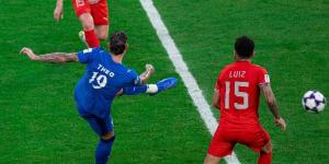 الهلال ضد الدحيل.. هيرنانديز يسجل الهدف الثاني
