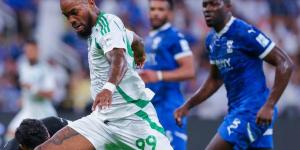 موعد مباراة الأهلي والهلال في دوري روشن السعودي والقنوات الناقلة