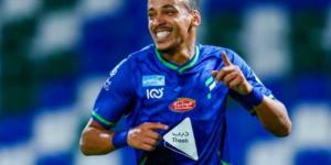 آخر تفاصيل برنامج تأهيل سفيان بن دبكة لاعب الفتح السعودي
