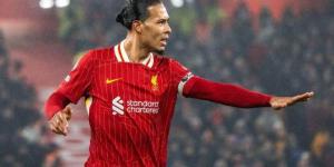 روي كين يهاجم فان دايك بعد مباراة ليفربول ومانشستر يونايتد