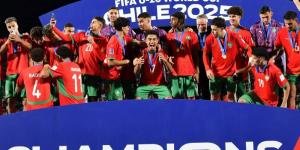 الاتحاد العربي لكرة القدم يهنئ المنتخب المغربي بعد تتويجه بمونديال الشباب: "مبروك يا أبطال العالم"