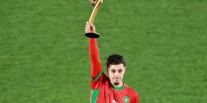 "يستحقها بجدارة".. معما يفوز بجائزة أفضل لاعب في كأس العالم للشباب