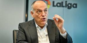تيباس: "إلغاء نقل مباراة فياريال وبرشلونة إلى ميامي فرصة ضائعة"