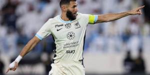 بنزيما يتحدى نونيز في التشكيل المتوقع لكلاسيكو الاتحاد والهلال