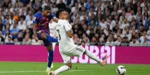 لوبيز يسجل هدف التعادل لبرشلونة ضد ريال مدريد بالدوري الإسباني "فيديو"