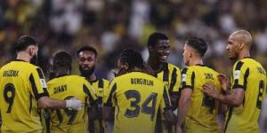 الاتحاد يهزم الشارقة بثلاثية ويُحافظ على حظوظه في الآسيوية