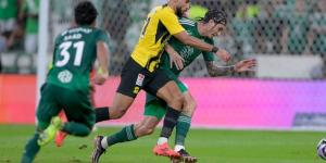 موعد ديربي جدة بين الاتحاد والأهلي في دوري روشن السعودي والقنوات الناقلة