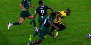 ديربي جدة.. الاتحاد والأهلي في صراع استعادة التوازن بدوري روشن