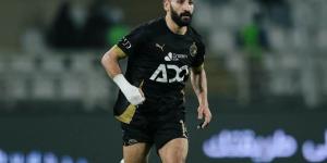 بيراميدز يعلن إصابة مهند لاشين بمزق في السمانة