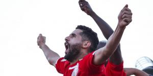 بوشتة: "رباحْ كايجِيب رباحْ والحافز يزداد.. علينا جمع عدد كبير من النقاط سواء لعبنا داخل أو خارج الديار"