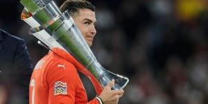 النهاية تقترب.. رونالدو يحدد موعد اعتزاله ويكشف عن آخر بطولة له مع البرتغال