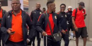 بعثة الموزمبيق تحط الرحال في طنجة استعدادا لمواجهة المنتخب المغربي