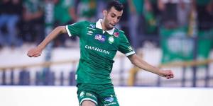 الأهلي ينفي اهتمامه بلاعب الرجاء بلعمري ويؤكد أن أحد الوكلاء هو من عرضه على النادي المصري