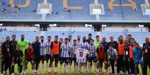 لاعبو بيراميدز يدعمون رمضان صبحي قبل مباراة باور ديناموز