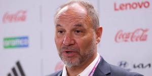 مدرب هايتي: "مجموعتنا في المونديال ليست سهلة لكنها ستكون مكافأة كبيرة للاعبينا الذين سيواجهون الأفضل في عالم كرة القدم"