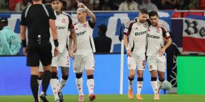 فلامينغو يتجاوز كروز أزول ويضرب موعدا مع بيراميدز في نصف نهائي كأس الإنتركونتيننتال