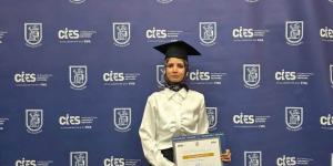 سُوكسَر تمنح أمال فؤاد لقب سفيرة كرة القدم النسائية في الشرق الأوسط.. مستند