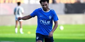 الزمالك يدرس بيع أحمد حمدي في يناير