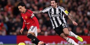 مانشستر يونايتد يتفوق على نيوكاسل بهدف دون رد في الدوري الإنجليزي