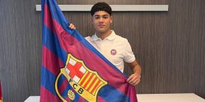رسميا/ برشلونة يجدد عقد الموهبة المغربية إسماعيل الزياني
