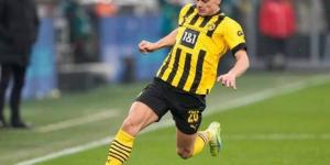 برشلونة يتحرك لتدعيم الجبهة اليمنى ويستهدف نجم بوروسيا دورتموند