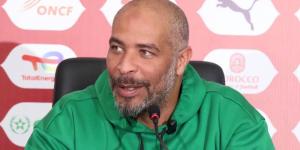 مدرب نيجيريا: "أحب الركراكي وثياو لذا لا يمكنني تقديم النصائح لهما قبل النهائي وأشجع كلا المنتخبين"