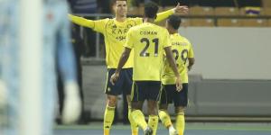 النصر يتخطى ضمك ويواصل مطاردة الهلال