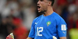 نهضة بركان يعلن غياب حارسه منير المحمدي قبل موقعة بيراميدز