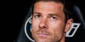 ليفربول يتواصل مع تشابي ألونسو لخلافة سلوت.. تقارير