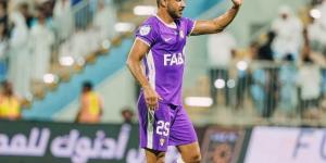 رامي ربيعة مع العين ضد كلباء لخطف صدارة الدوري الإماراتي