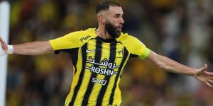 استمرار التمرد.. كريم بنزيما يطلب الاستبعاد مجددًا من مباراة الاتحاد ضد النجمة