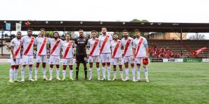 كأس الكونفدرالية/ الوداد الرياضي يسقط خارج ميدانه أمام مانييما (2-1) ويحافظ على الصدارة