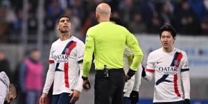 رسميا/ إيقاف أشرف حكيمي لمباراة واحدة وغيابه عن "الكلاسيكو"