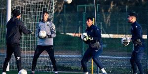 الجيش الملكي يرفع وتيرة الاستعداد لمواجهة الأهلي بإجراء ثلاث حصص تدريبية في القاهرة