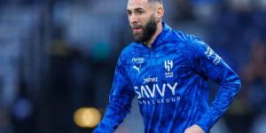 بنزيما يقود تشكيلة الهلال المتوقعة أمام الأهلي