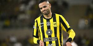 اتحاد جدة السعودي يعرض عقد النصيري للبيع ويبحث عن مهاجم جديد