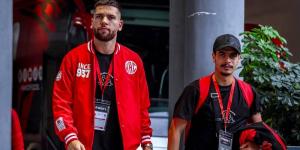 لغز فيريرا يتواصل داخل الوداد.. استبعاده يثير الشكوك وأسباب غامضة تثير الجدل