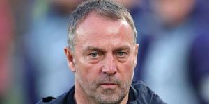 فليك يخطط لاصطحاب جميع لاعبي برشلونة بما في ذلك المصابين إلى مدريد لتعزيز روح الفريق قبل موقعة الإياب أمام أتلتيكو مدريد