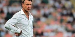 ريناد يعلن رحيله عن تدريب الأخضر