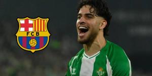 برشلونة يخطط لإعادة بناء الفريق في الميركاتو الصيفي والزلزولي ضمن الأسماء المطروحة