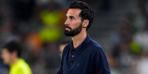 أربيلوا ينتقد التحكيم بعد التعادل أمام بيتيس: "من يتخذون القرارات لا يفهمون شيئا"