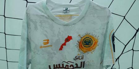 "الكاف" يرخص لنهضة بركان اللعب بالقميص الذي يحمل خريطة المملكة المغربية ضد اتحاد العاصمة
