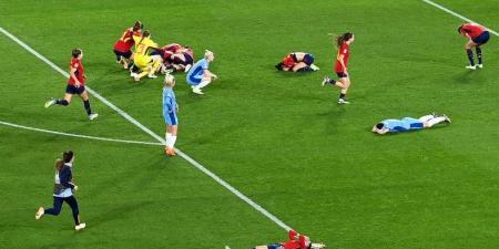 لماذا لاعبات كرة القدم النسائية أكثر تعرضًا لإصابات قطع الرباط الصليبي من الرجال؟!